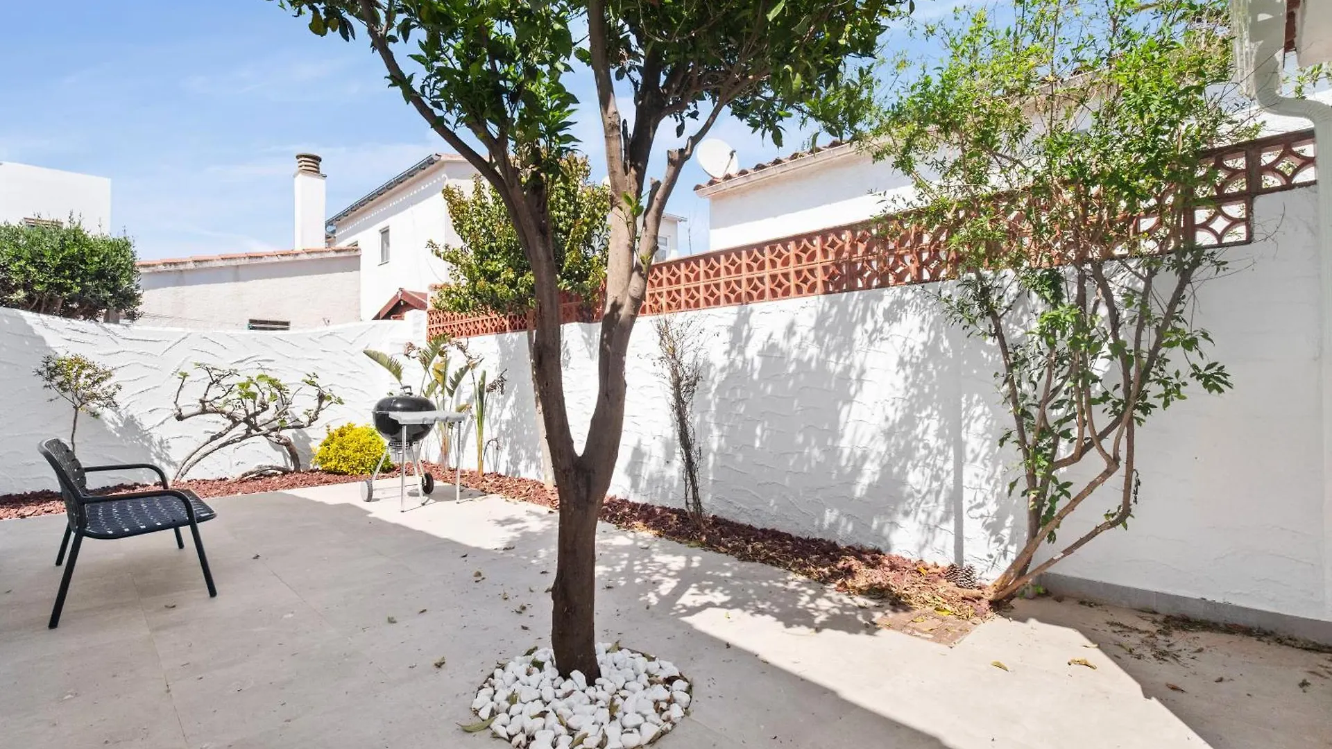 Villa Luxor Aqua Empuriabrava 0*,  Spain